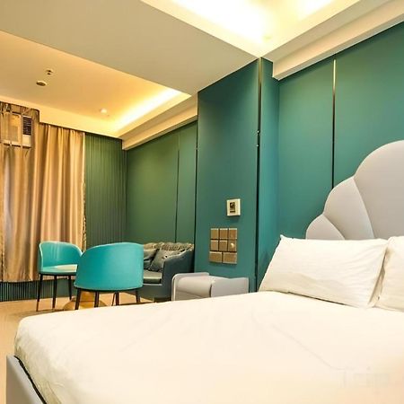 Sunny Day Hotel, Mong Kok Hong Kong Exterior photo